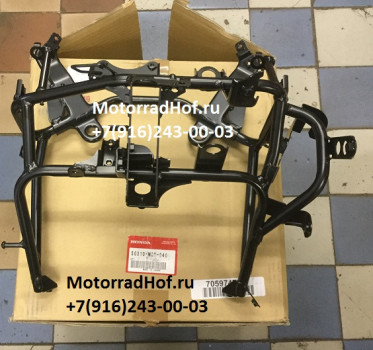 Паук нижняя часть Honda FSC600 Silver Wing оригинал (арт. 50310MCT940)