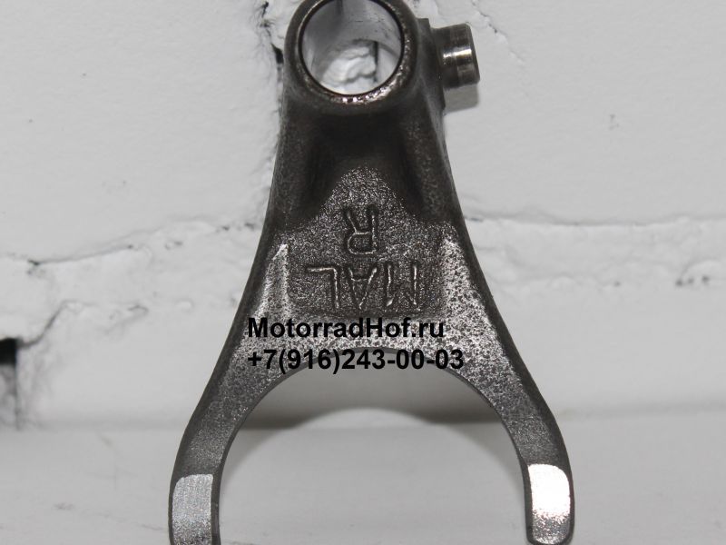 Вилка переключения передач (R. GEARSHIFT) Honda CBR919RR98-99 оригинал Б/У (арт. 24211MAL600Б/У)
