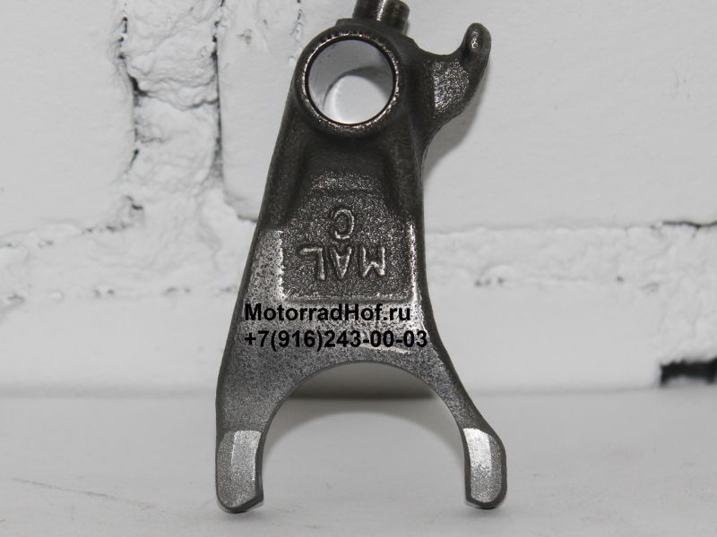 Вилка переключения передач (CENTER GEARSHIFT) Honda CBR919RR98-99 оригинал Б/У (арт. 24212-MAL-600Б/У)