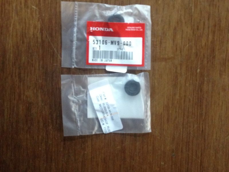 Резиновое кольцо для грузика руля Honda CBR600F4i оригинал (арт. 53106MV9000), Rubber A, Handle Weight, Honda