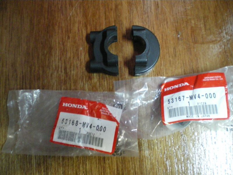 Корпус ручки газа Honda оригинал, комплект (арт. 53167-MV4-000 + 53168-MV4-000)