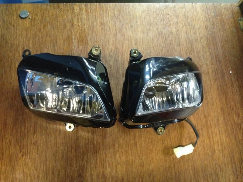 Фары комплект не оригинал CBR600RR 07-12 (арт. 33102MFJD01He+33152MFJD01He),аналог 33102-MFJ-D01, 33152-MFJ-D01, 33102MFJD01, 33152MFJD01