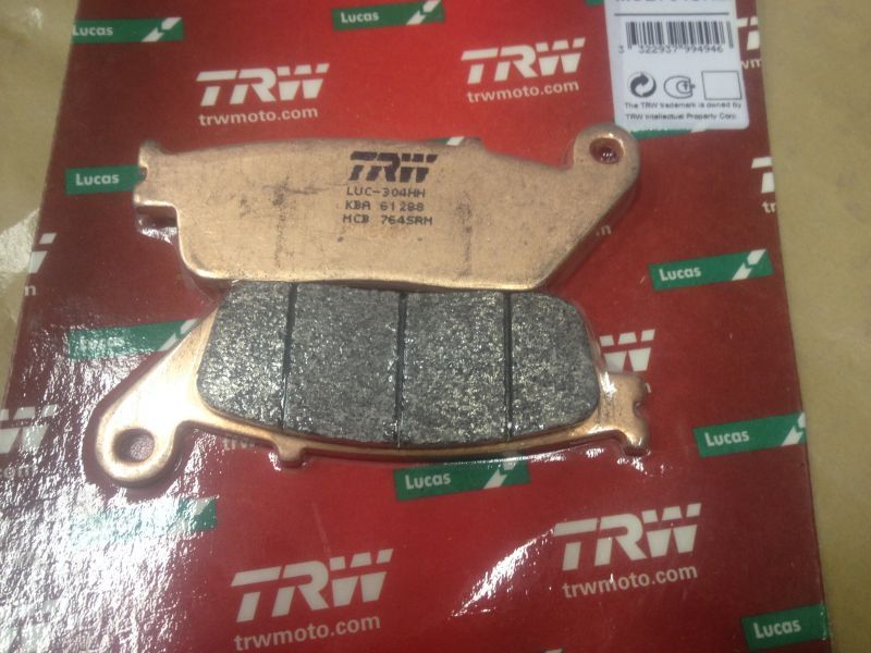 TRW - Колодки тормозные задние