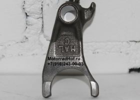 Вилка переключения передач (CENTER GEARSHIFT) Honda CBR919RR98-99 оригинал Б/У (арт. 24212-MAL-600Б/У)