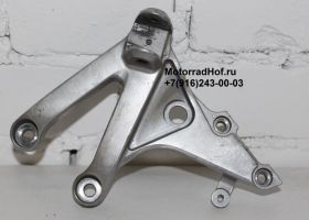 Кронштейн правой водительской подножки Б/У Honda оригинал (арт. 50600-MFJ-D00Б/У)