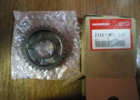 Шестерня КПП (33T) Honda CBR1000RR оригинал (арт. 23461MFL000), аналог 23461-MGP-000, 23461MGP000